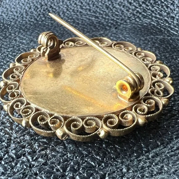 Petit Point needlepoint micro embroidered brooch vintage pin ornate Victorian - Picture 4 of 6